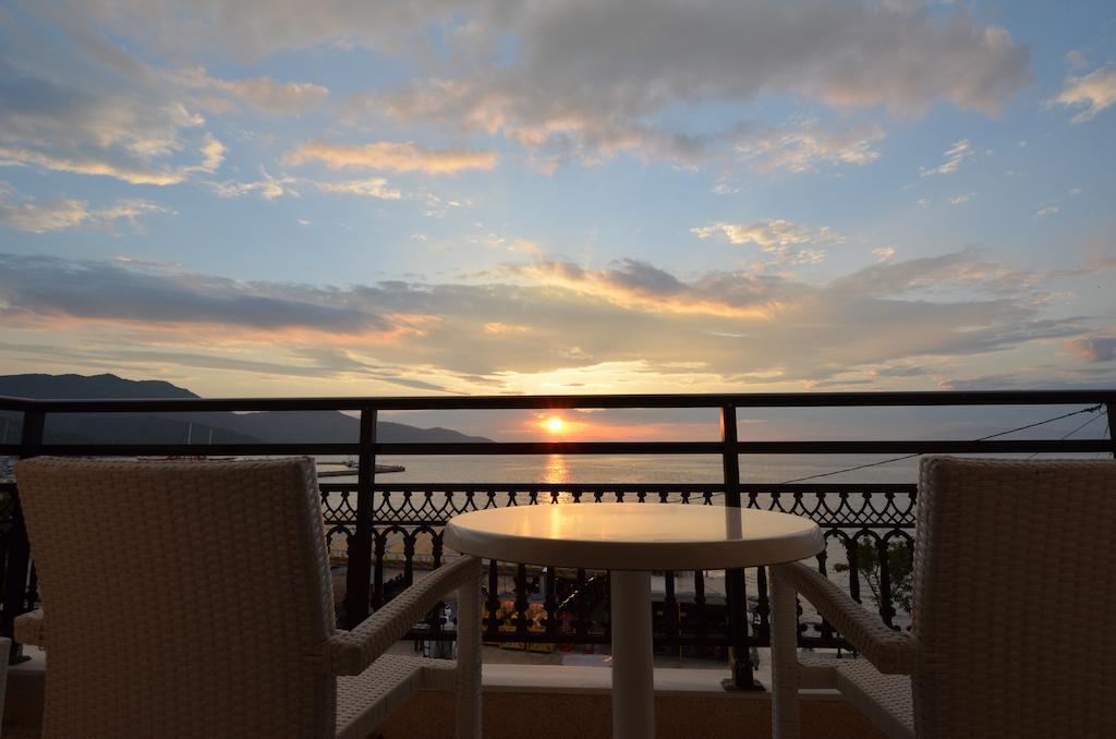 Angelica Hotel Limenas  Phòng bức ảnh